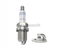 Bosch 0242235913 Świeca iskrowa super plus +11 komplet  4 szt.